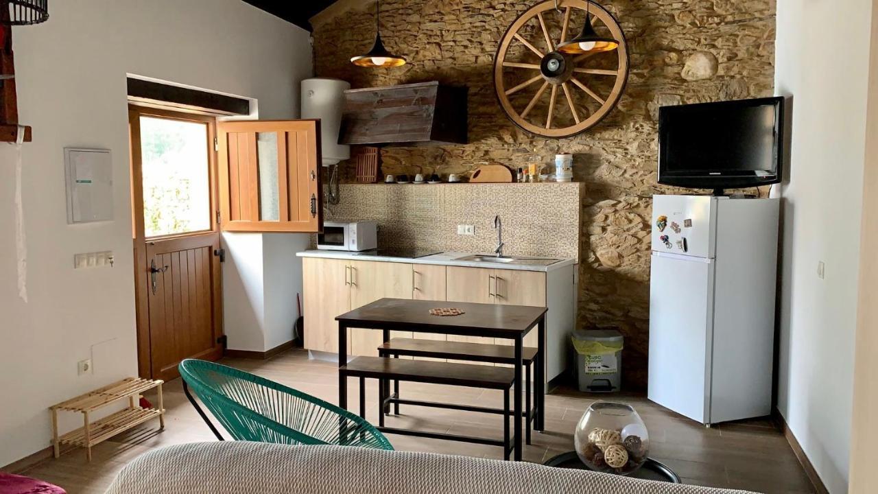Estudio Pajar Rural Con Bonito Jardin - Los Gayoles Rural Castropol Εξωτερικό φωτογραφία